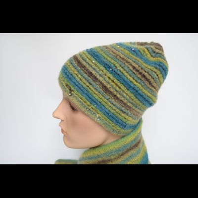 Шапка Vizio 8013 CY зеленая