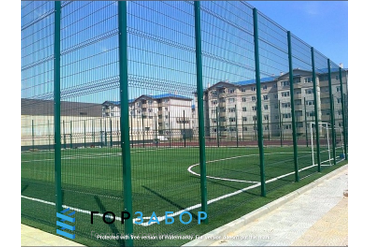 Секционный забор для спортплощадки с монтажом