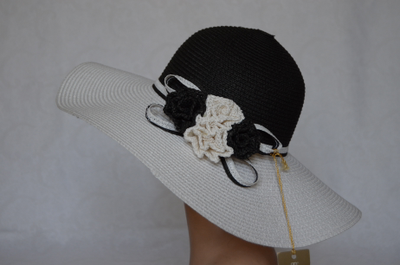 Stefania Maiaroli шляпа широкополая 1638 белая с черной тульей
