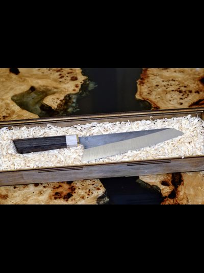 Нож ручной работы Gyuto Y82 / сталь D2 / карельская береза / цвет: мореный дуб