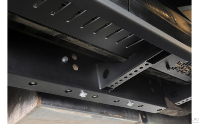 Пороги силовые BMS URBAN для Tayota Tundra Double Cab 2007-2021