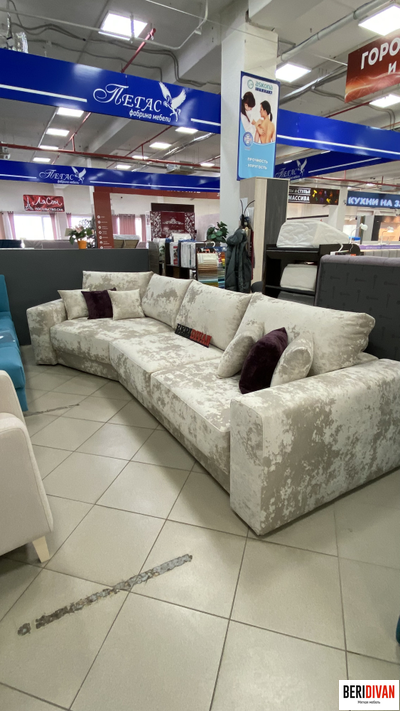 Матео c трапецией