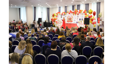 Конкурс красоты и материнства "Миссис Петергоф 2024"