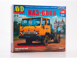 Сборная модель: (AVD Models 1525AVD) Седельный тягач КАЗ-608В