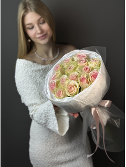 Букет из 15 нежных роз  (35-40 см)