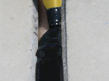 Манодил Бонд Ф / Витрафин Бонд Ф (Полимеризуется во влажных условиях)