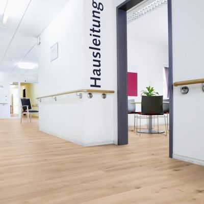 Биополы Wineo Purline 1000 Дуб Насыщенно-Медовый PL299R