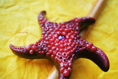 Красивая брошь "Морская звезда Золотых Морей" с родолитом