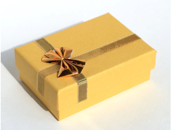 Футляр картонный с лентой на крышке 75*52*28 мм №10680