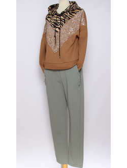 Толстовка с пайетками