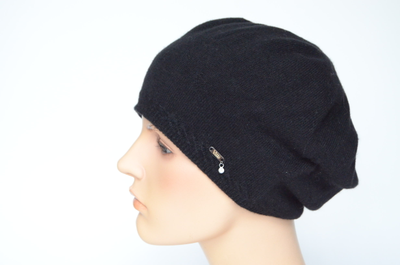 Головной убор из кашемира Vizio Италия 1104 B черный
