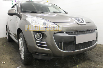 Защита радиатора Peugeot 4007 2007-2013 black верх