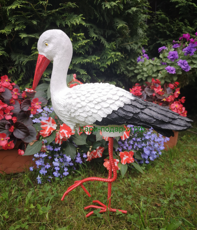 Аист 72*35см  1,1кг  полистоун Россия  1585/012665** Аист - является символом новой жизни. Согласно русским народным поверьям, аист - птица, приносящая счастье в Ваш дом. Также аист покровительствует рождению детей.
