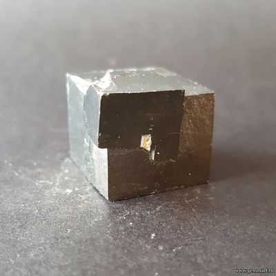 Пирит, сросток кристаллов