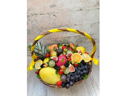 Корзина с фруктами "Манговый рай"