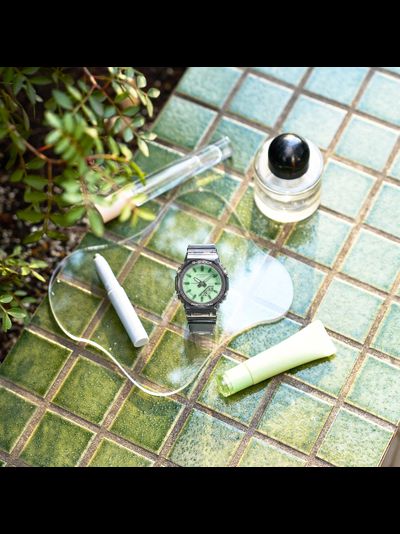 Часы Casio G-Shock GMA-P2100SR-1A