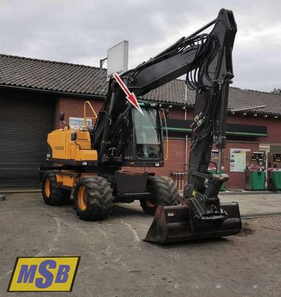 Стекло лобовое на Volvo ew140c, Volvo ew160c, Volvo ew180c, Volvo ew140d, Volvo ew160d, Volvo ew180d