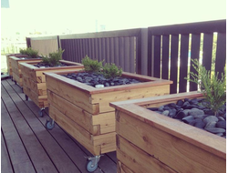 Уличные кашпо для цветов