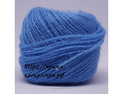 кавказская пряжа в клубках цвет  небо
