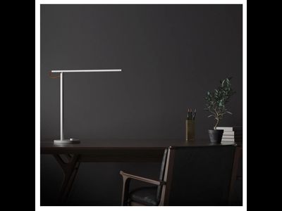 Настольная лампа Xiaomi Mi LED Desk Lamp 1S MJTD01SYL EU