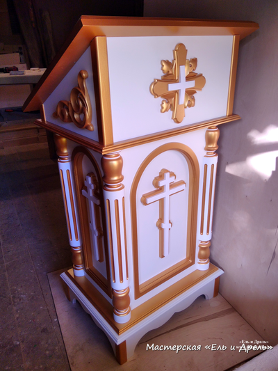 Резной аналой