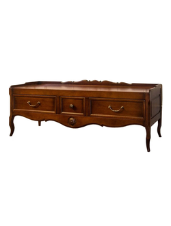 Тумба под ТВ с 3 ящиками на резных ножках.