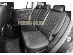 Авточехлы задняя спинка 40/60, рисунок Строчка для Volkswagen Tiguan I комплектация со столикам (2007-2017)