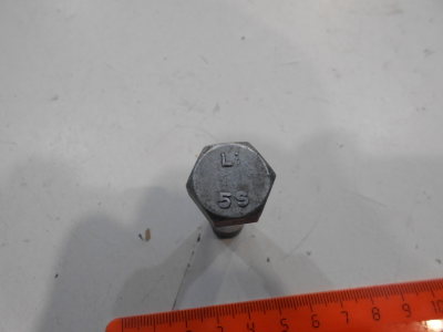 Болт М 10 ( для крепления бокового прицепа Ява) Li