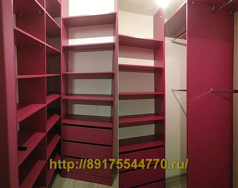 003 Гардеробная. ЛДСП Egger, U414 Фиолетовый темный, структура  ST9