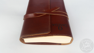 Блокнот в мягкой обложке из натуральной кожи с гравировкой логотипа