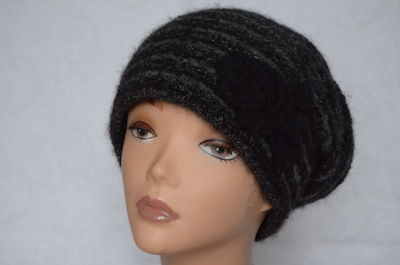 Черный вязаный берет с пайетками Vizio Италия 6507