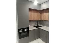 Кухня графит с антресолями