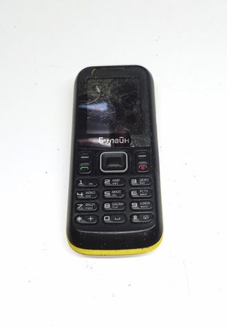 Неисправный телефон Билайн А-106 (нет АКБ, разбит экран, не включается)