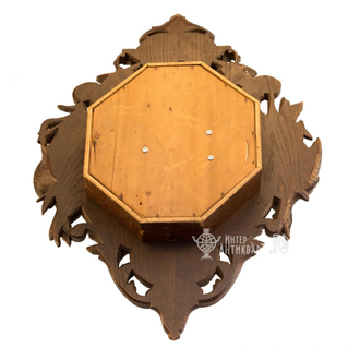 Настенные деревянные часы «Кабан» (XIX — XX век)