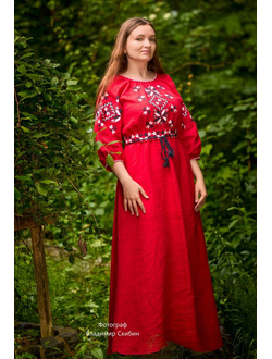 Платье славянское "Звездные половинки" красное