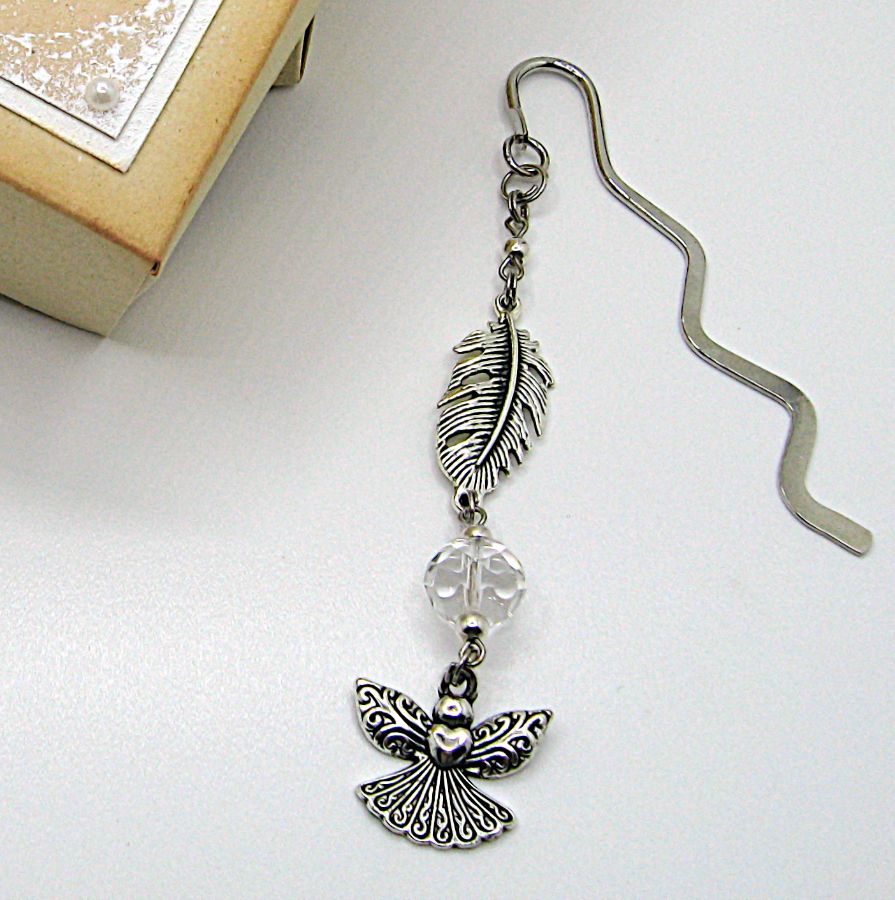 Книжная закладка от Наталии Смирновой из авторской коллекции "Свет Ангелов"