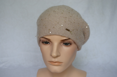 Вицио итальянский берет кремовый фото