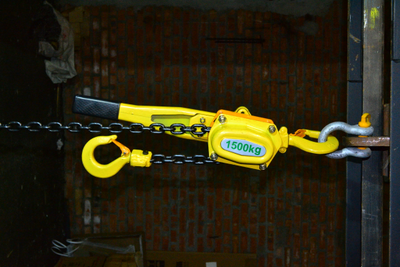 Таль ручная рычажная Secura LBII