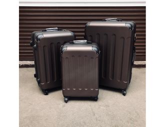Комплект из 3х чемоданов ABS с накладками S,M,L темно-коричневый