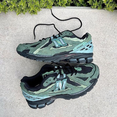 New Balance 1906D Protection Pack Dark Green