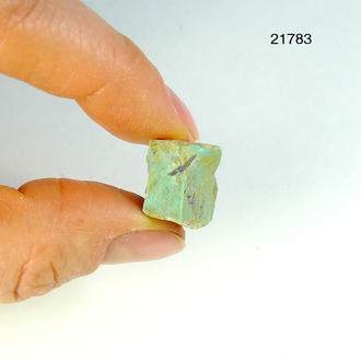 Бирюза натуральная (необработанная) Казахстан арт.21783: 3,2г - 14*12*12мм