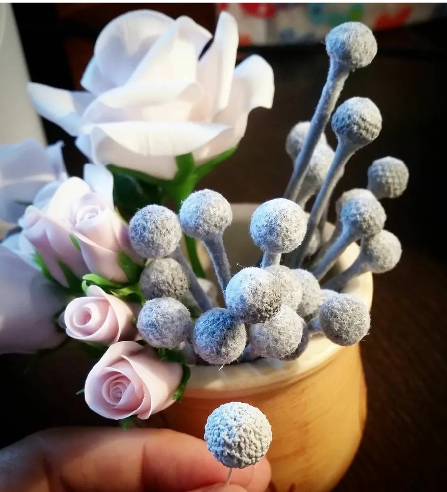 Бруния работы Екатерины Орловой. Использован молд "Бруния"