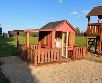 Детский деревянный домик с верандой &quot;Кантри&quot;