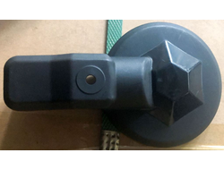 kryshka-mekhanizma-povorota-zheloba-st655