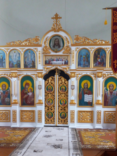 Реставрация резного декора иконостаса