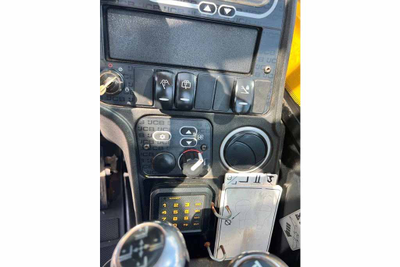 Погрузчик телескопический JCB 540-140