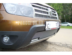 Защита радиатора Renault Duster 2011-2015 с вырезом под ДХО chrome