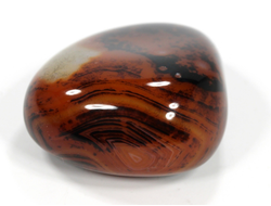 Сердолик, сардоникс, полировка, Индия (48*40*22 мм, 62 г) №28289