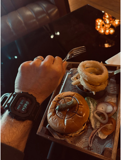 Часы Casio G-Shock GX-56UBB-1