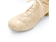 Practica donna pizzo nudo